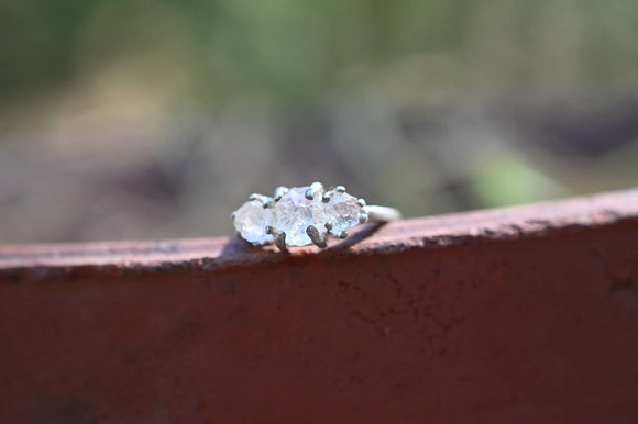Boho Engagement Ring, Raw Diamond Ring, Rough Diamond Wedding Band, Uniq… - Picture 4 of 5